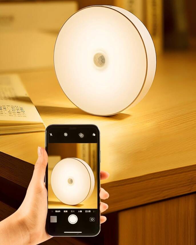 Kyrotech Usb Şarjlı Hareket Sensörlü Otomatik 8 Led Aydınlatma Işık Mıknatıslı Koridor, Banyo, Dolap, Merdiven, Gece Lambası, Mutfak, Balkon Dekorasyonu, Amber Renk 4000K Günışığı Delme Gerektirmez - 20